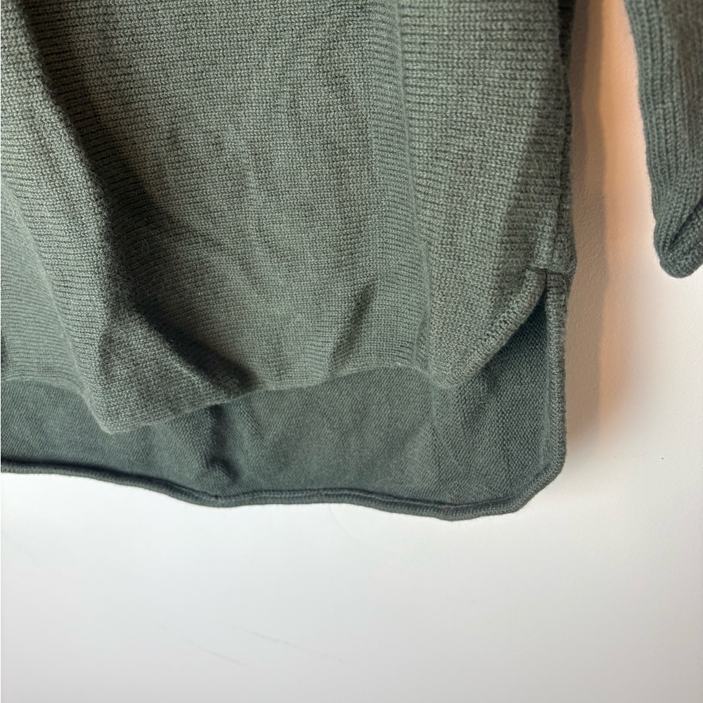 MICHAEL Michael Kors Long Sleeve Army Green Dolman Sweater High Low Size Large - Picture 4 of 9